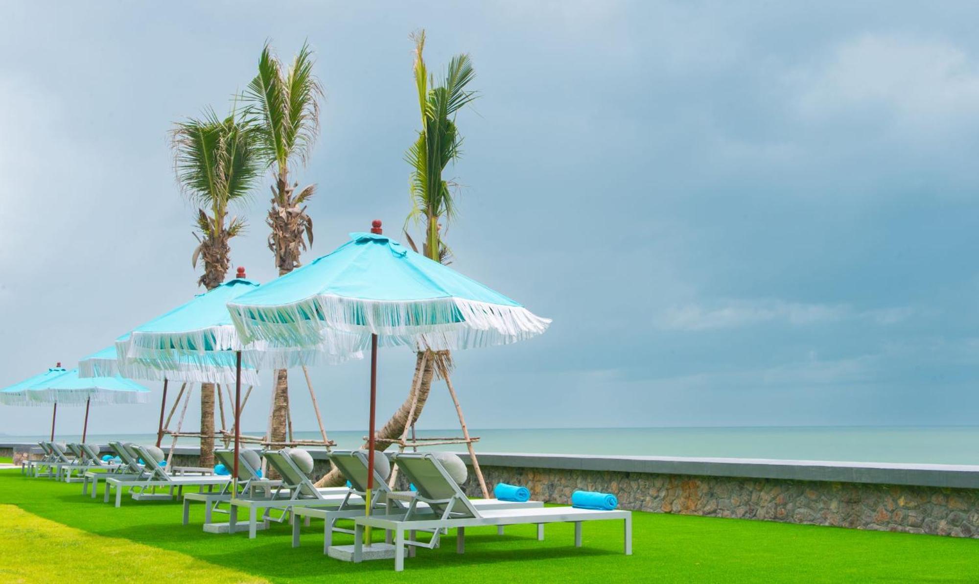 Aviyana Hua Hin Hotel ชะอำ ภายนอก รูปภาพ