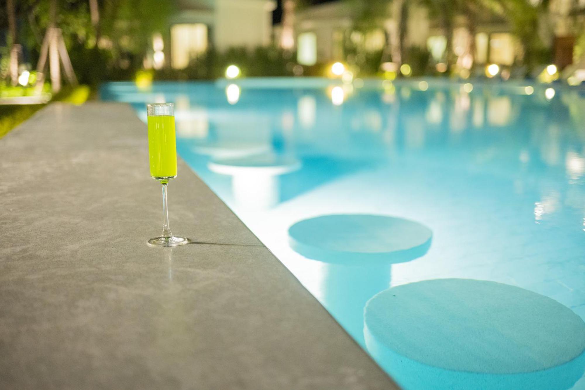 Aviyana Hua Hin Hotel ชะอำ ภายนอก รูปภาพ