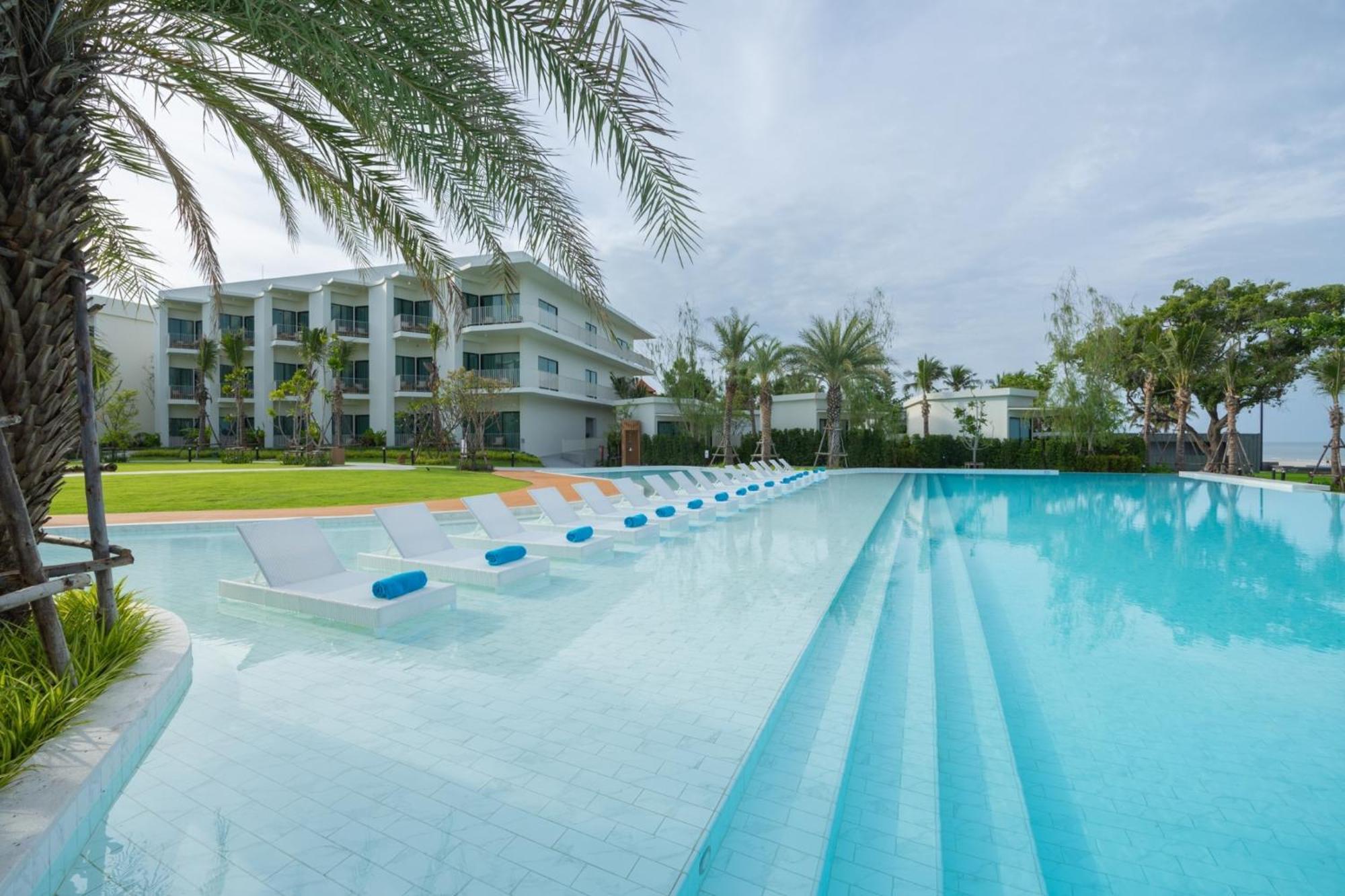 Aviyana Hua Hin Hotel ชะอำ ภายนอก รูปภาพ